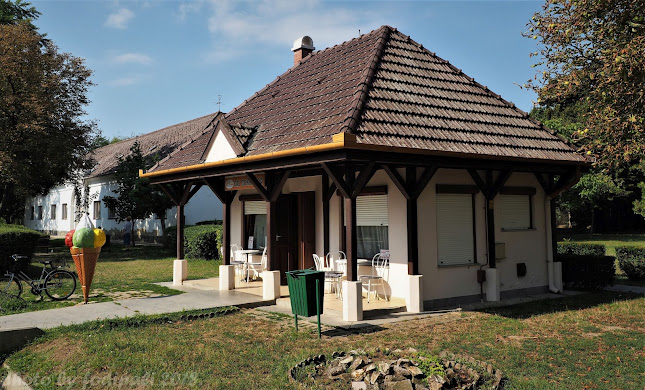 Opinii despre Gál Cukrászda în Abádszalók - Vendéglátás