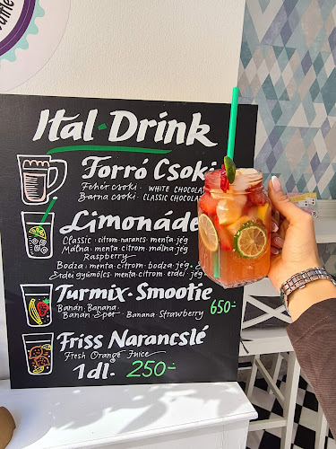 Dream Cream - Ice Cream & Bubble Waffle Budapest - Budapest