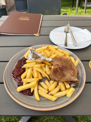 Fót, Vörösmarty Mihály tér 2, 2151