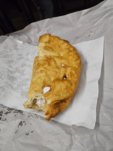 Csipp-csupp büfé /Fitt meletti lángosos - Dunaújváros