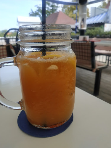 Opinii despre Gomba Étterem és Pizzéria în Révfülöp - Vendéglátás