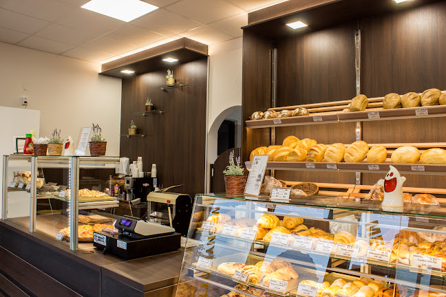 KisCsillag Pékség - Vecsés - Vendéglátás