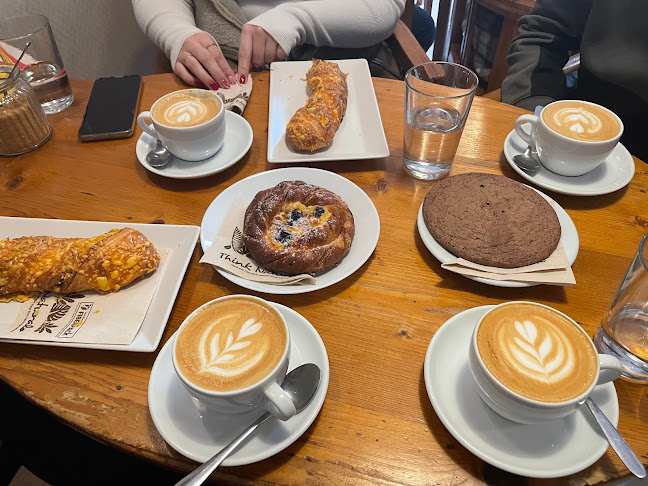 Comentarii opinii despre Antique Cafe & Tea