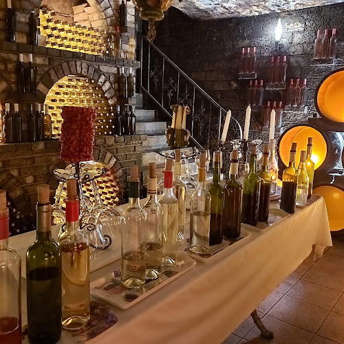 Szabó Pince - Vendéglátás