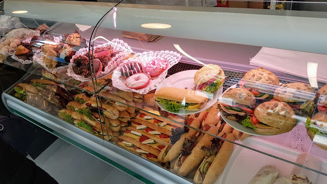 Opinii despre Gastro Greens Önkiszolgáló Étterem în Budapest - Vendéglátás