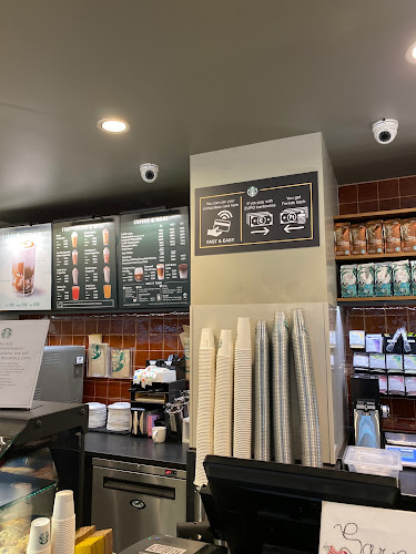 Starbucks Castle - Vendéglátás