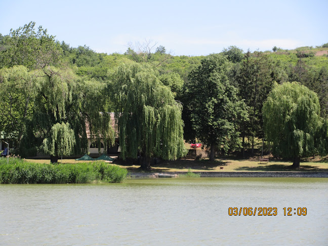 Bortó Italozó - Mezőzombor