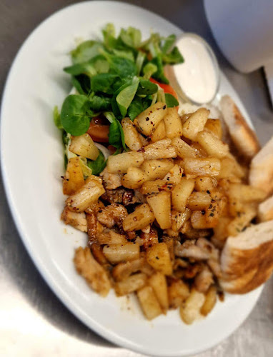 Pizza & Gyros Étterem és Rendezvényterem - Tata