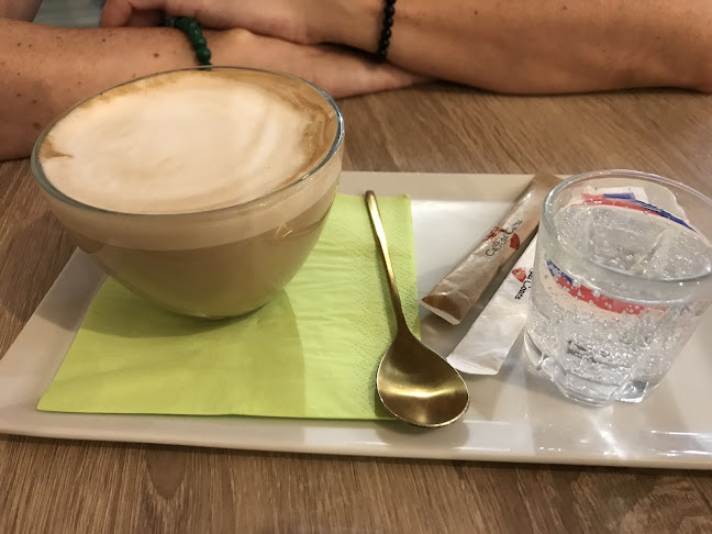 Del Conte kézműves cukrászda és kávézó