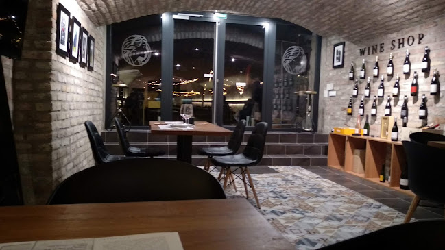 Comentarii opinii despre Kedves Wine Bistro & Shop - St. Andrea Wines