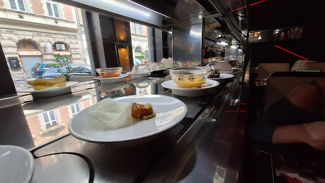 Wasabi Running Sushi & Wok Restaurant - Vendéglátás