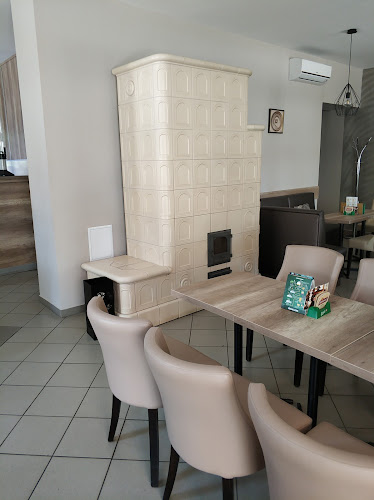 Opinii despre Platán Presszó în Celldömölk - Vendéglátás