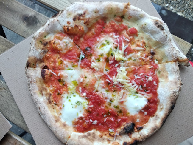 Opinii despre PONTOON în Budapest - Vendéglátás