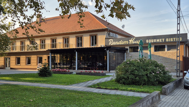 Mende, Szent István Park 1, 2235