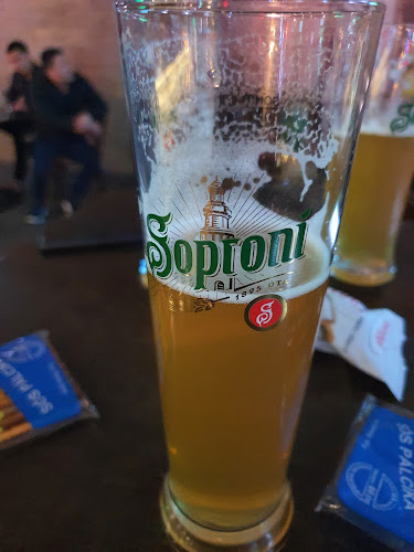 Opinii despre Swan Pub&Söröző în Budapest - Vendéglátás