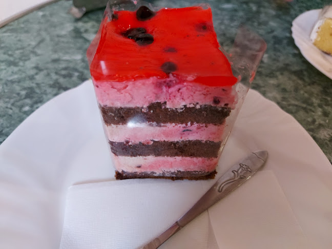 Harmat Cukrászda - Villány