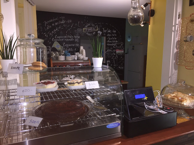 Comentarii opinii despre Hungario kávézó