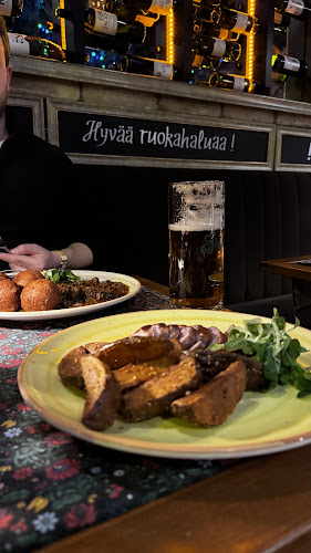 Opinii despre Belvárosi Lugas Restaurant în Budapest - Vendéglátás