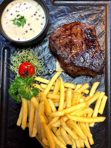 Kes Pub - Étterem Bük