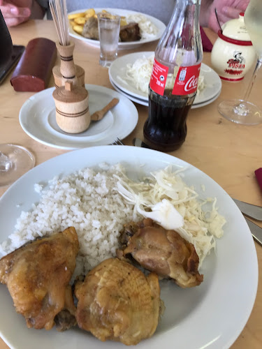 Comentarii opinii despre Jurta-kert Étterem