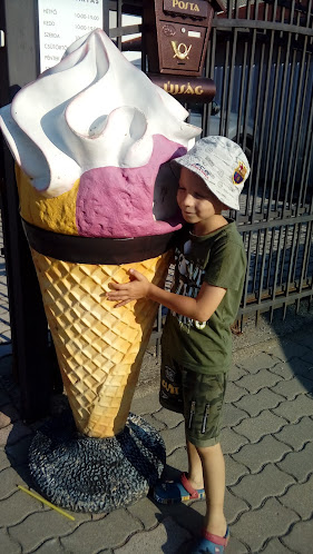 Kapitány Cukrászda - Vendéglátás