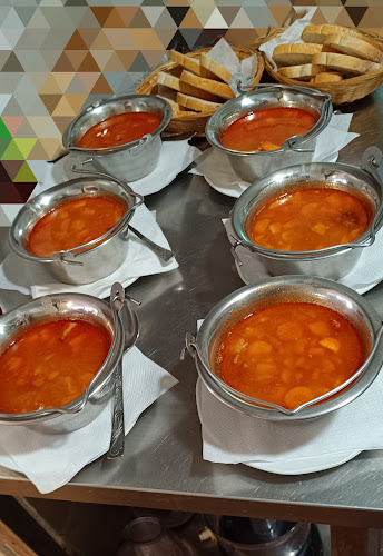 Opinii despre BISTRO 100 M7- Étterem és Reggeliző în Siófok - Vendéglátás