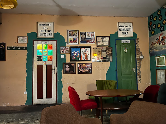 Monoszkóp Kultúrbisztró - Tata