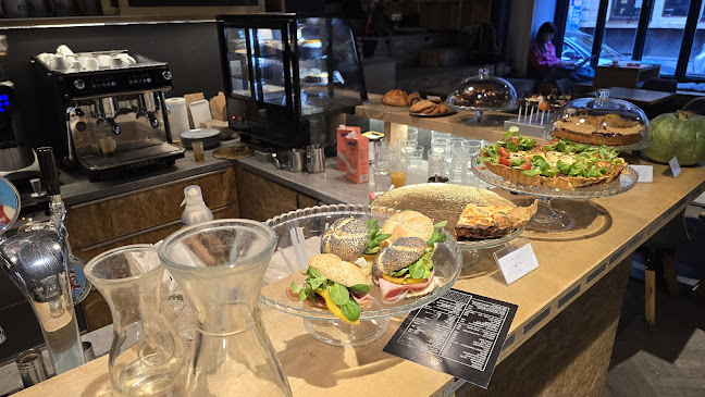 Budapest, Dohány u. 13, 1074