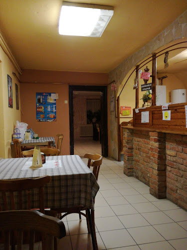 Feketeerdő, Fő u. 3, 9211