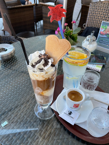 Comentarii opinii despre Zwinger Kávéház