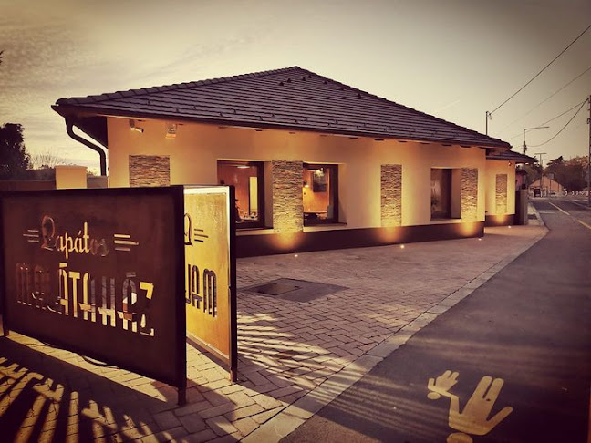 Lapátos Malátaház - Vendéglátás