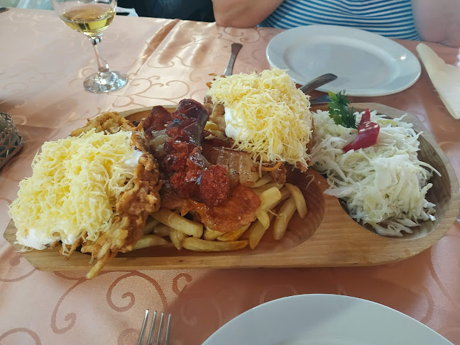 Comentarii opinii despre Aranypince Vendéglő