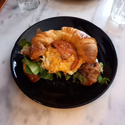 Rojt és Bojt Kávéskuckó - Vendéglátás