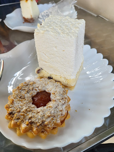 Comentarii opinii despre Mányi Cukrászda