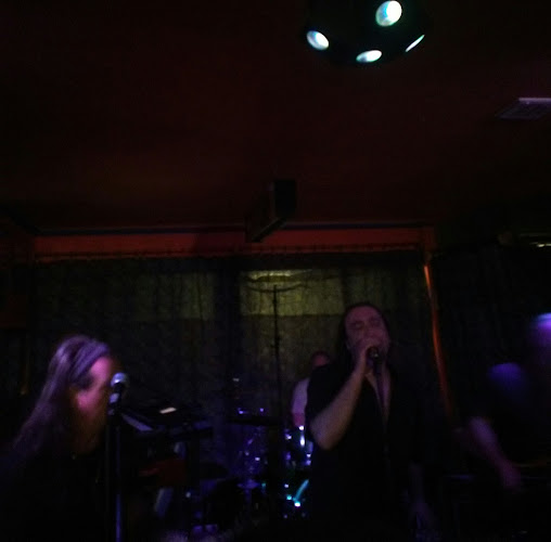 Comentarii opinii despre Napközi Music Club & Grillbar