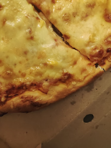 Opinii despre Club43 Büfé és Pizzéria în Deszk - Vendéglátás