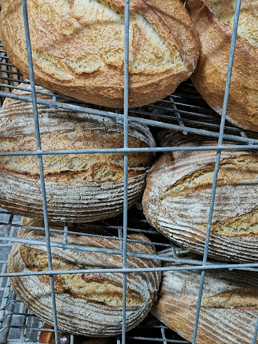 Hazai Pékség Kft - Albertirsa