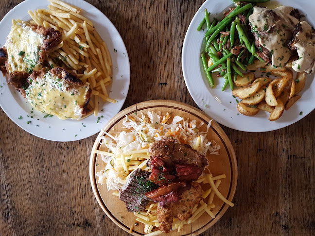 Győr, Czuczor Gergely u. 30, 9022