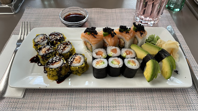 Comentarii opinii despre La-Guna Étterem & Mori Sushi