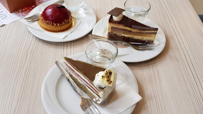 Opinii despre G&D Kézműves Cukrászda és Pékség Salgótarján în Salgótarján - Vendéglátás