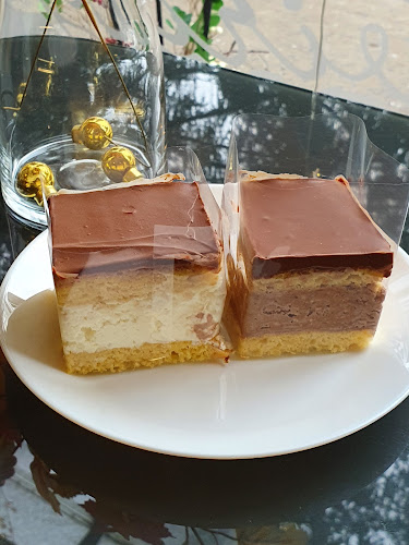 Hóvirág Fagylaltbár Tótkomlós - Vendéglátás