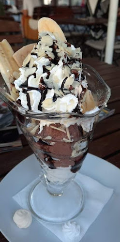 Kis Édes Cukrászda és Kávéház - Vendéglátás