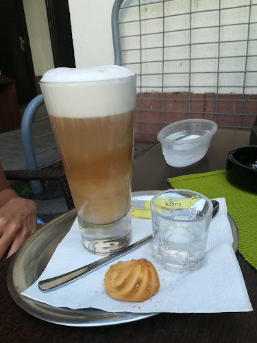 Bécsi Kávéház és Cukrászda Kft - Sütemények, torták. - Vendéglátás