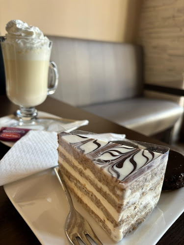 Korona Cukrászda - Vendéglátás