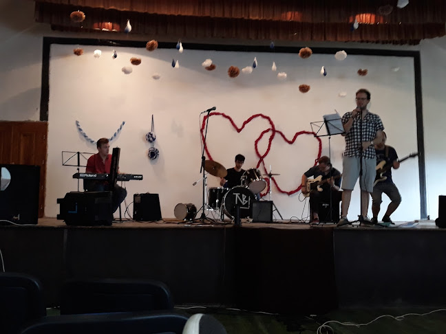 Perőcsény, Felszabadulás tér 58, 2637