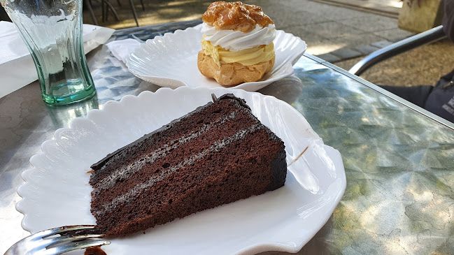 Mányi Cukrászda - Vendéglátás