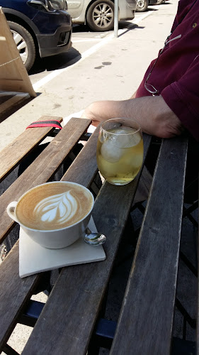 Comentarii opinii despre Cube Coffee Bar - specialty coffee shop