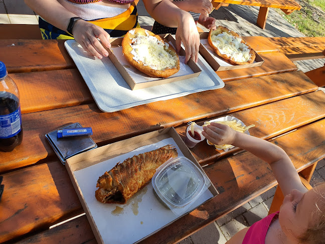 Opinii despre F2-Tó Büfé în Dunapataj - Vendéglátás