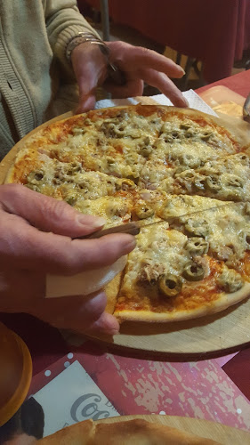 Fortuna Pizzéria - Vendéglátás