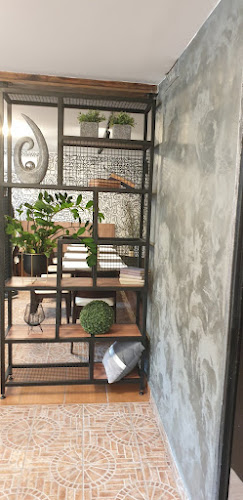 MANÍR PUB - Vendéglátás